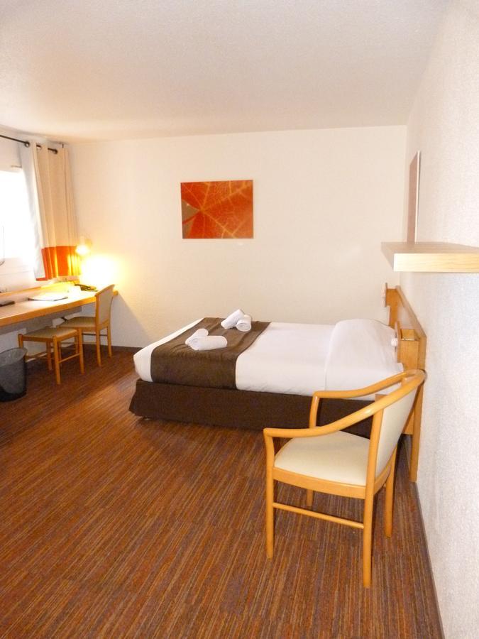 Logis Hotel Le Relais Du Moulin Valençay Exteriör bild